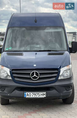 Грузовой фургон Mercedes-Benz Sprinter 2014 в  фото 3 Грузовой фургон Mercedes-Benz Sprinter 2014 в