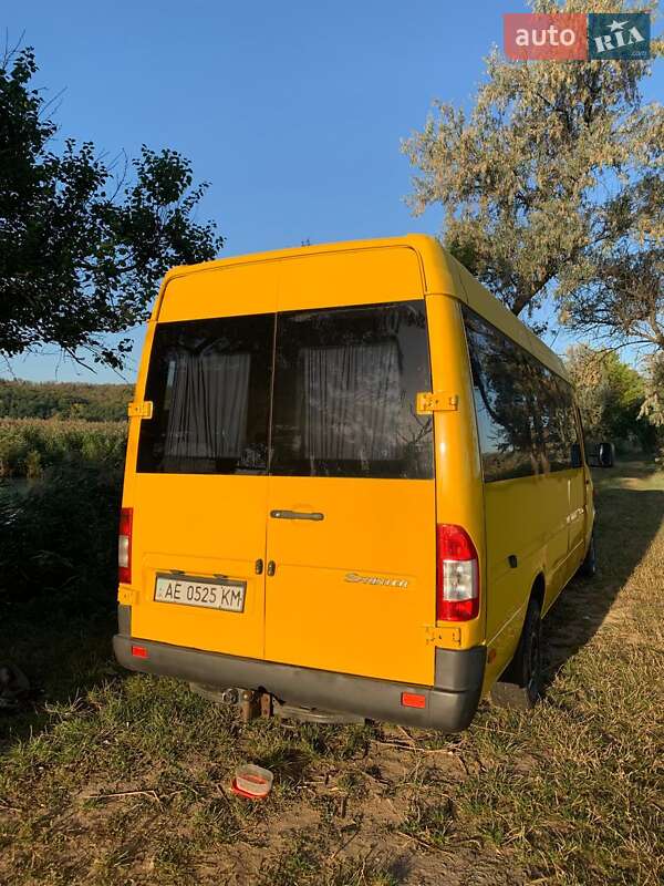 Микроавтобус Mercedes-Benz Sprinter 2004 в Днепре