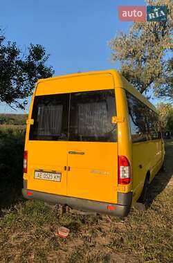 Микроавтобус Mercedes-Benz Sprinter 2004 в 