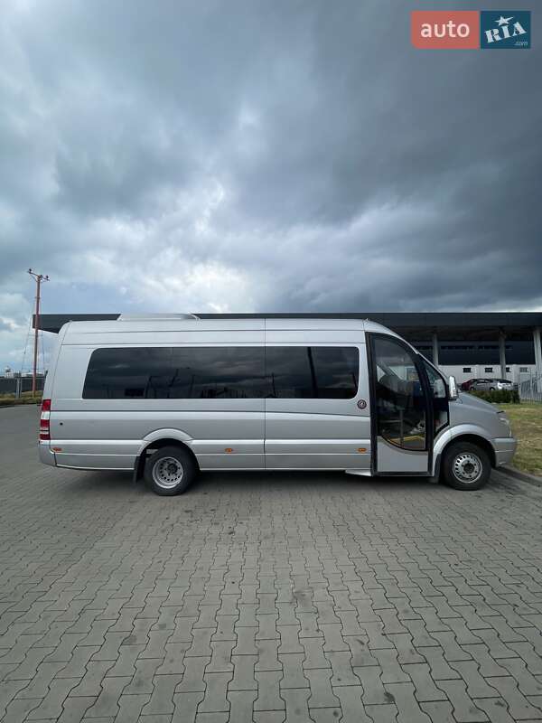 Туристический / Междугородний автобус Mercedes-Benz Sprinter 2014 в Киеве