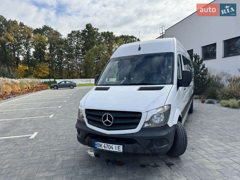 Туристический / Междугородний автобус Mercedes-Benz Sprinter 2015 в Луцке