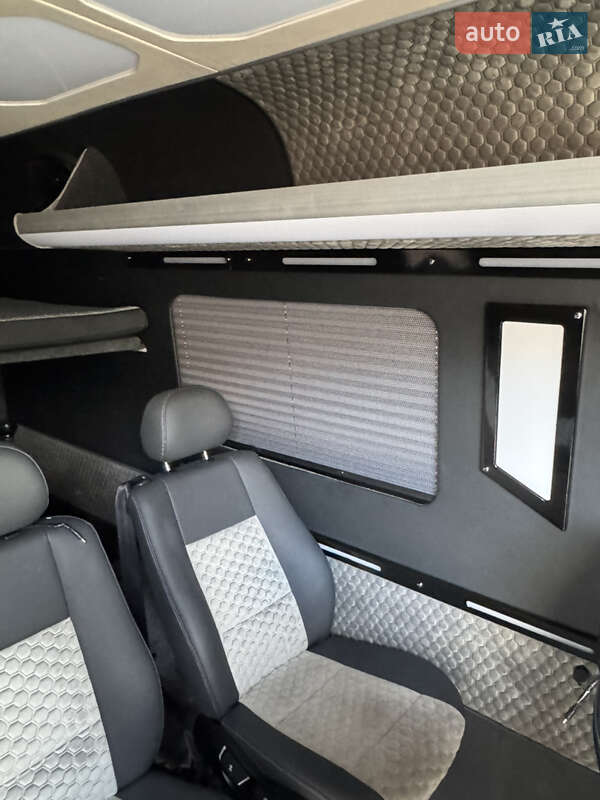 Туристический / Междугородний автобус Mercedes-Benz Sprinter 2015 в Луцке