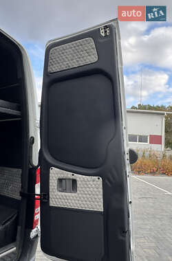 Туристичний / Міжміський автобус Mercedes-Benz Sprinter 2015 в  фото 71 Туристичний / Міжміський автобус Mercedes-Benz Sprinter 2015 в