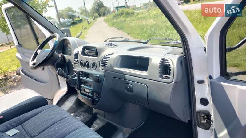 Грузовой фургон Mercedes-Benz Sprinter 2005 в Бердичеве фото 4 Грузовой фургон Mercedes-Benz Sprinter 2005 в Бердичеве