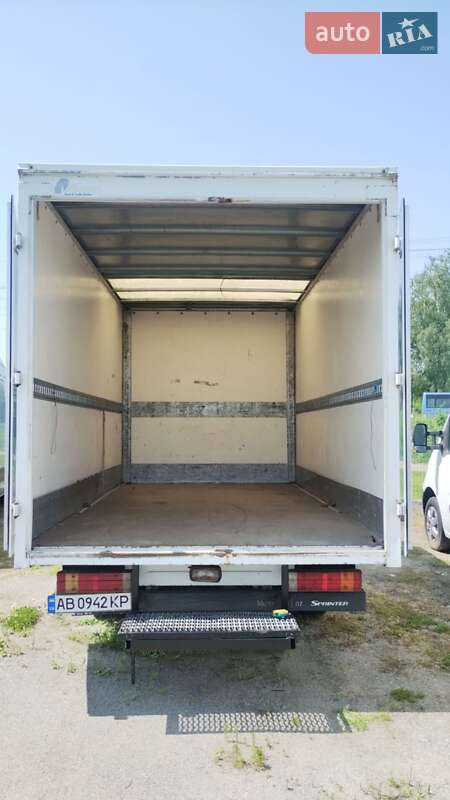 Грузовой фургон Mercedes-Benz Sprinter 2005 в Бердичеве фото 30 Грузовой фургон Mercedes-Benz Sprinter 2005 в Бердичеве