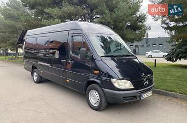 Грузовой фургон Mercedes-Benz Sprinter 2005 в 