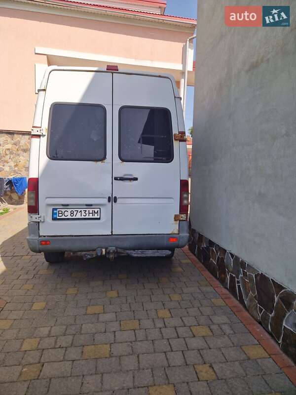 Грузопассажирский фургон Mercedes-Benz Sprinter 2002 в Львове фото 5 Грузопассажирский фургон Mercedes-Benz Sprinter 2002 в Львове