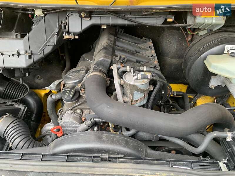 Грузовой фургон Mercedes-Benz Sprinter 2003 в Киеве фото 12 Грузовой фургон Mercedes-Benz Sprinter 2003 в Киеве