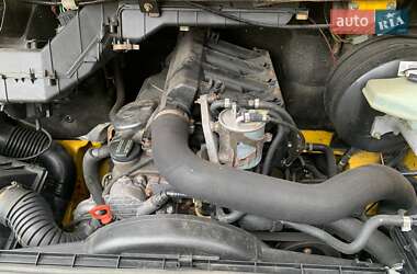 Грузовой фургон Mercedes-Benz Sprinter 2003 в  фото 12 Грузовой фургон Mercedes-Benz Sprinter 2003 в