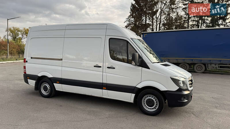 Грузовой фургон Mercedes-Benz Sprinter 2014 в Ровно