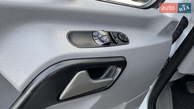 Грузовой фургон Mercedes-Benz Sprinter 2014 в Ровно