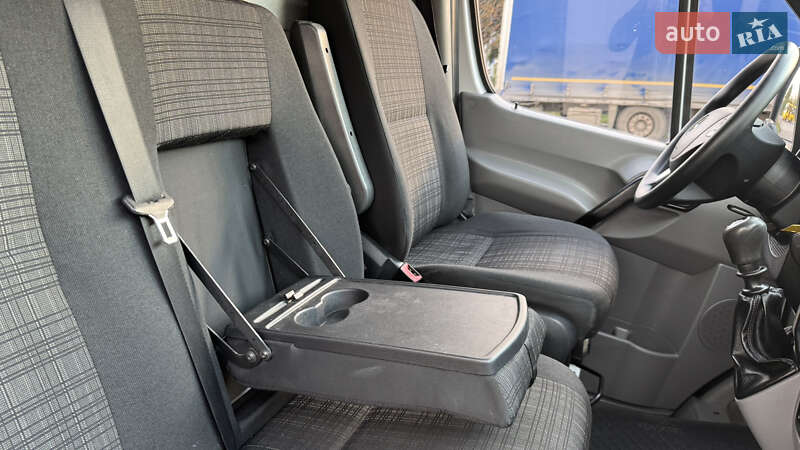 Грузовой фургон Mercedes-Benz Sprinter 2014 в Ровно