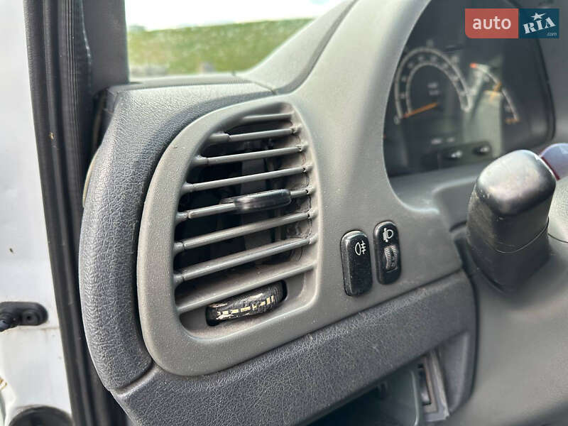 Вантажний фургон Mercedes-Benz Sprinter 2001 в Дніпрі фото 18 Вантажний фургон Mercedes-Benz Sprinter 2001 в Дніпрі