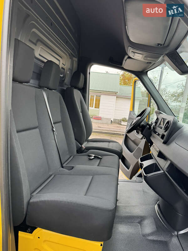Вантажний фургон Mercedes-Benz Sprinter 2020 в Рівному фото 36 Вантажний фургон Mercedes-Benz Sprinter 2020 в Рівному