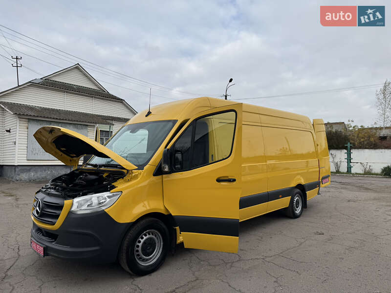 Вантажний фургон Mercedes-Benz Sprinter 2020 в Рівному фото 56 Вантажний фургон Mercedes-Benz Sprinter 2020 в Рівному