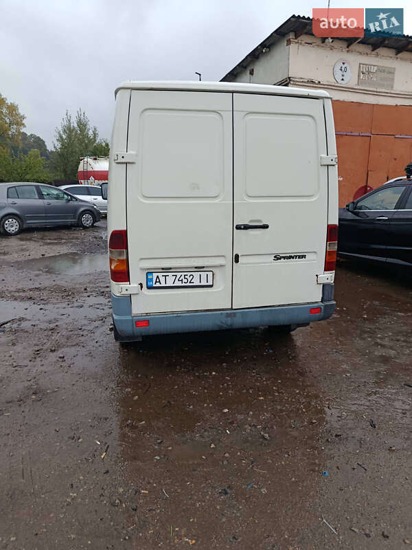 Грузовой фургон Mercedes-Benz Sprinter 1996 в Надворной фото 5 Грузовой фургон Mercedes-Benz Sprinter 1996 в Надворной