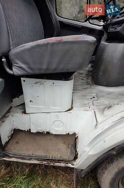 Грузовой фургон Mercedes-Benz Sprinter 1994 в  фото 10 Грузовой фургон Mercedes-Benz Sprinter 1994 в