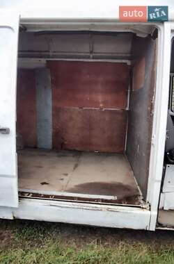 Грузовой фургон Mercedes-Benz Sprinter 1994 в  фото 15 Грузовой фургон Mercedes-Benz Sprinter 1994 в