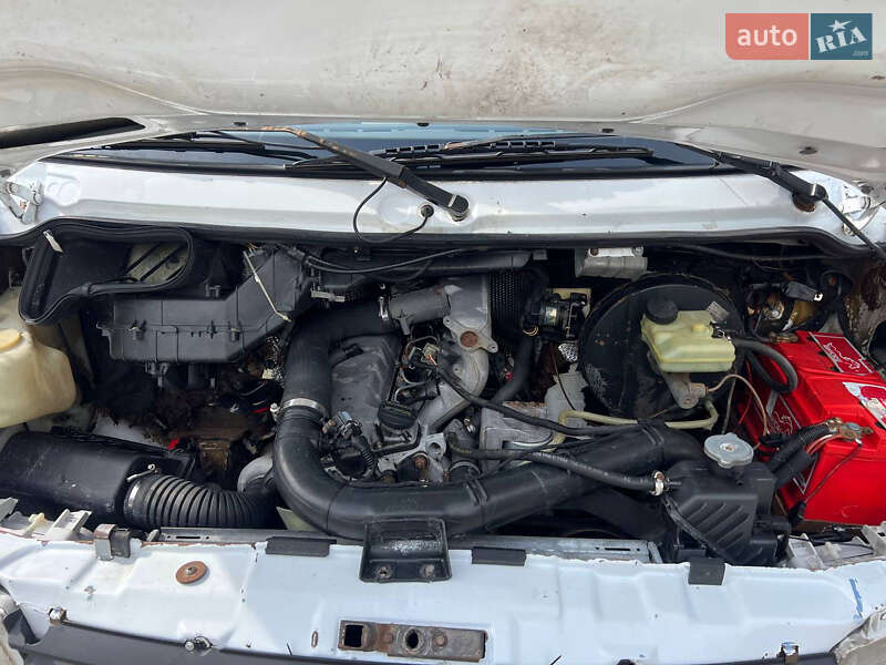 Грузовой фургон Mercedes-Benz Sprinter 1999 в Киеве
