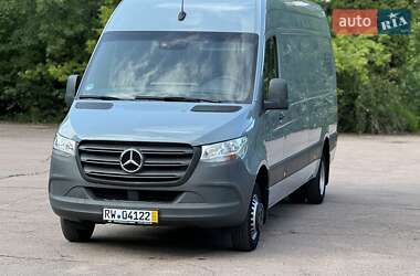Грузовой фургон Mercedes-Benz Sprinter 2019 в  фото 11 Грузовой фургон Mercedes-Benz Sprinter 2019 в