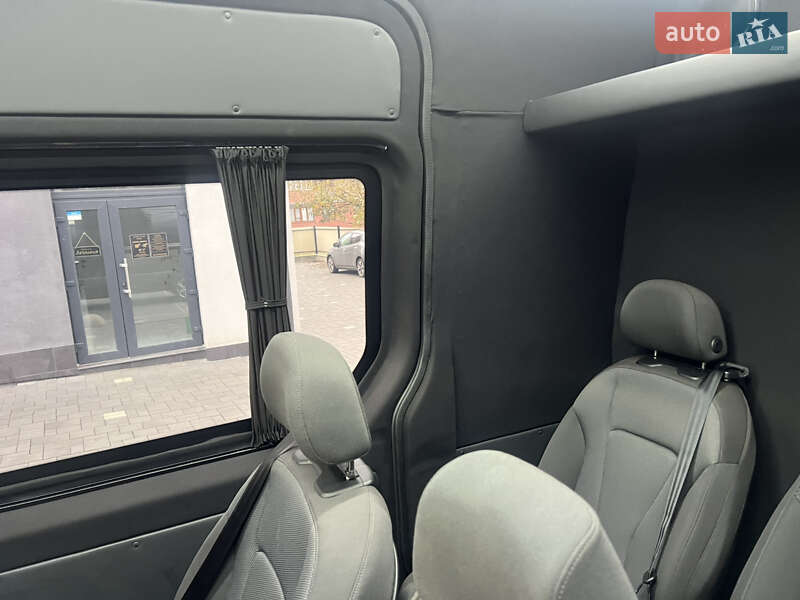 Микроавтобус Mercedes-Benz Sprinter 2021 в Сваляве фото 45 Микроавтобус Mercedes-Benz Sprinter 2021 в Сваляве
