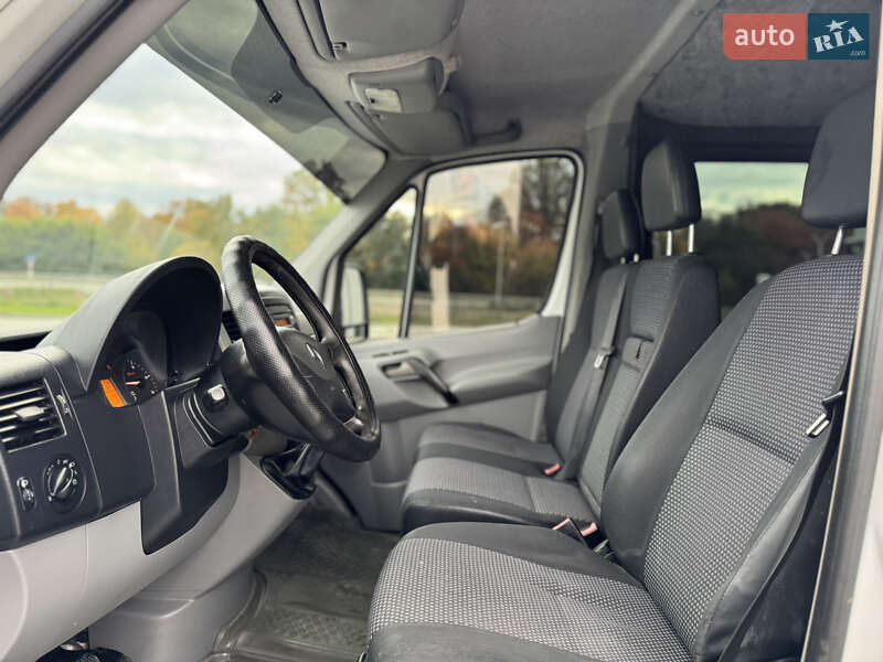 Микроавтобус Mercedes-Benz Sprinter 2006 в Черновцах