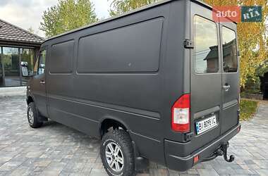 Микроавтобус грузовой (до 3,5т) Mercedes-Benz Sprinter 2004 в 
