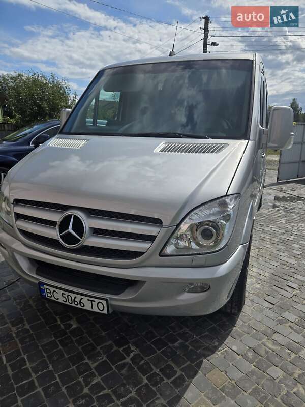 Грузопассажирский фургон Mercedes-Benz Sprinter 2007 в Львове фото 9 Грузопассажирский фургон Mercedes-Benz Sprinter 2007 в Львове