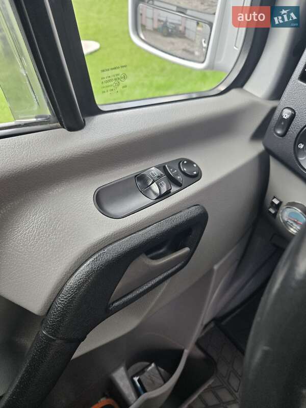 Грузопассажирский фургон Mercedes-Benz Sprinter 2007 в Львове фото 28 Грузопассажирский фургон Mercedes-Benz Sprinter 2007 в Львове