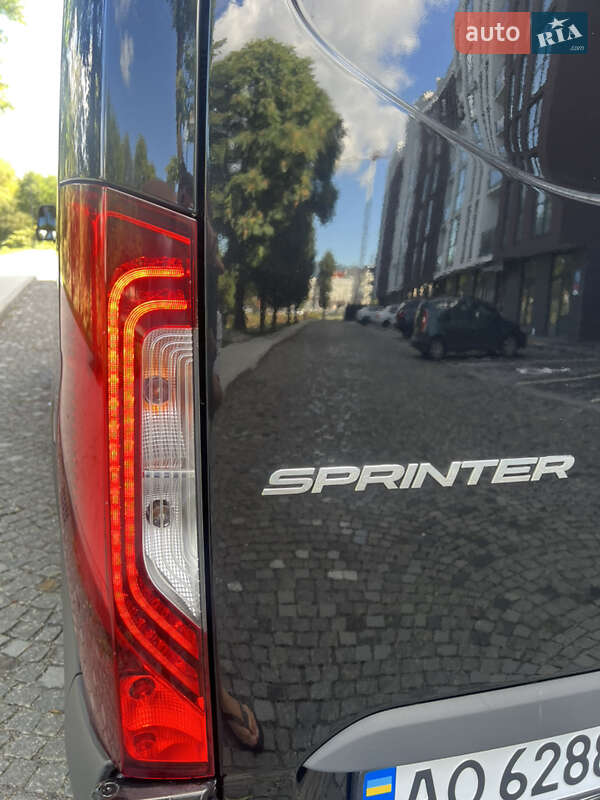 Микроавтобус Mercedes-Benz Sprinter 2021 в Сваляве фото 32 Микроавтобус Mercedes-Benz Sprinter 2021 в Сваляве