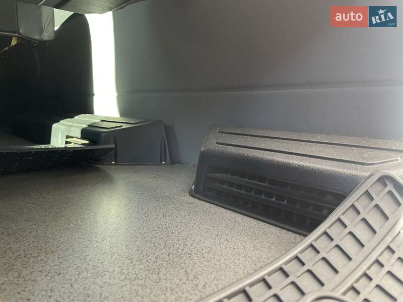 Грузопассажирский фургон Mercedes-Benz Sprinter 2018 в Залещиках