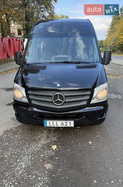 Мікроавтобус Mercedes-Benz Sprinter 2015 в  фото 3 Мікроавтобус Mercedes-Benz Sprinter 2015 в