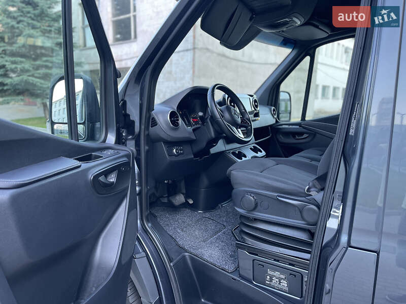 Вантажний фургон Mercedes-Benz Sprinter 2020 в Луцьку