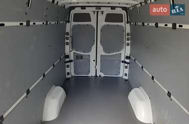 Вантажний фургон Mercedes-Benz Sprinter 2012 в  фото 9 Вантажний фургон Mercedes-Benz Sprinter 2012 в
