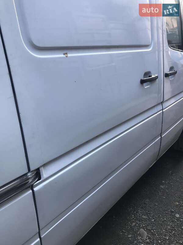 Інші вантажівки Mercedes-Benz Sprinter 2001 в Хусті фото 13 Інші вантажівки Mercedes-Benz Sprinter 2001 в Хусті