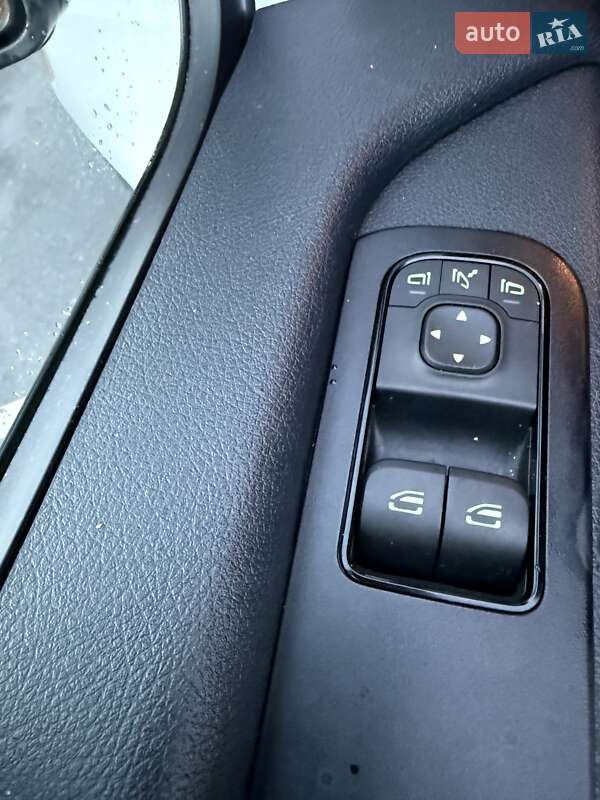 Вантажний фургон Mercedes-Benz Sprinter 2020 в Києві фото 25 Вантажний фургон Mercedes-Benz Sprinter 2020 в Києві