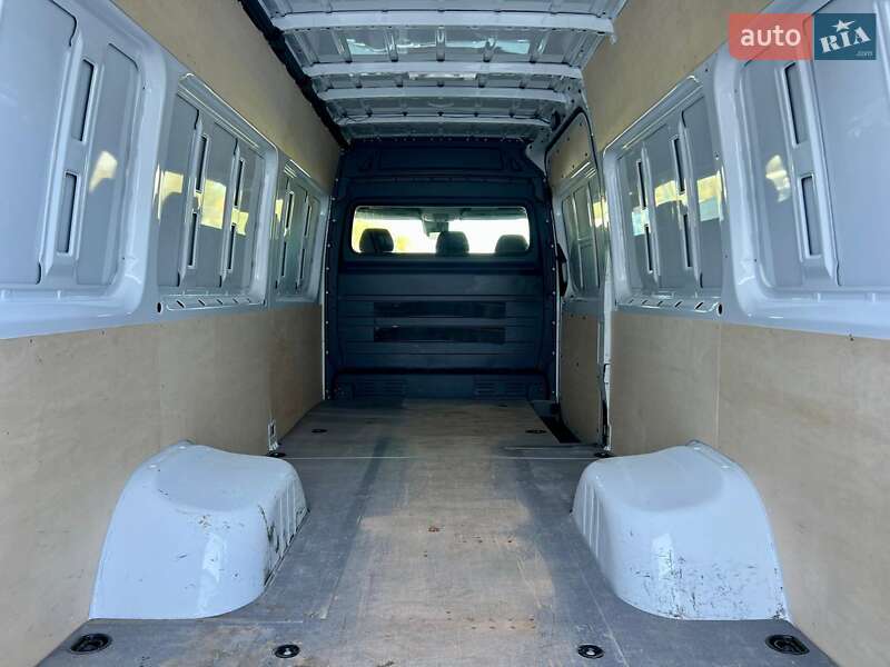Вантажний фургон Mercedes-Benz Sprinter 2016 в Нововолинську