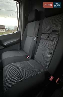 Вантажний фургон Mercedes-Benz Sprinter 2013 в 