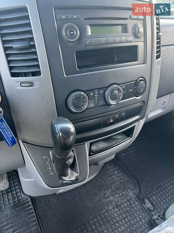 Евакуатор Mercedes-Benz Sprinter 2011 в Косові