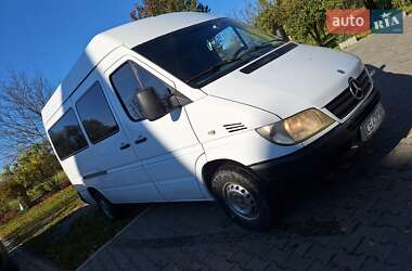 Микроавтобус Mercedes-Benz Sprinter 2005 в  фото 13 Микроавтобус Mercedes-Benz Sprinter 2005 в
