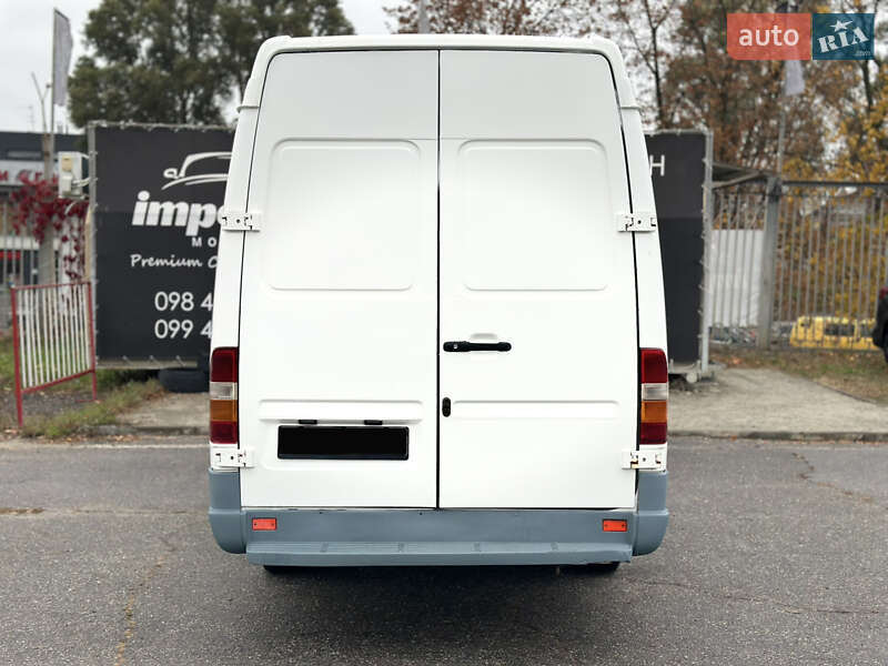 Вантажопасажирський фургон Mercedes-Benz Sprinter 2002 в Харкові фото 5 Вантажопасажирський фургон Mercedes-Benz Sprinter 2002 в Харкові