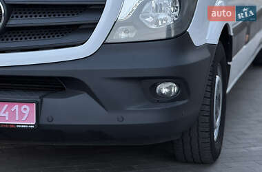 Вантажний фургон Mercedes-Benz Sprinter 2014 в  фото 30 Вантажний фургон Mercedes-Benz Sprinter 2014 в