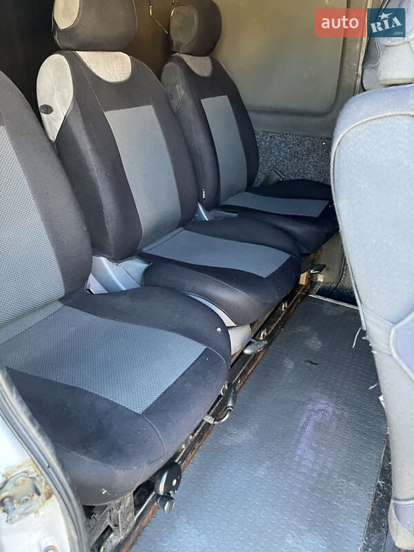Микроавтобус Mercedes-Benz Sprinter 2006 в Хмельницком фото 26 Микроавтобус Mercedes-Benz Sprinter 2006 в Хмельницком