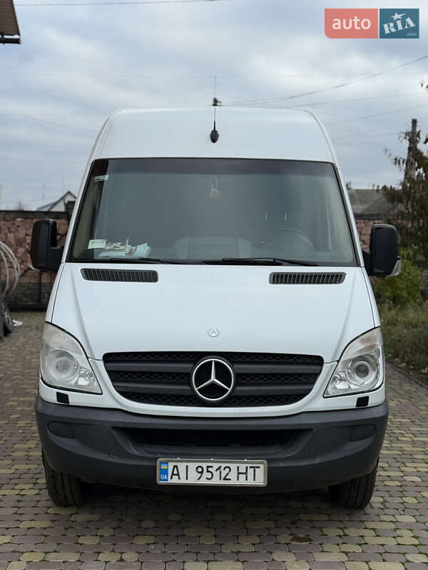 Грузовой фургон Mercedes-Benz Sprinter 2013 в Радомышле