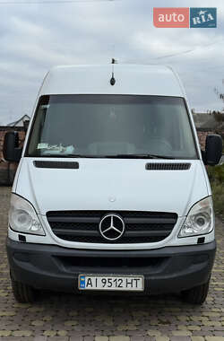 Вантажний фургон Mercedes-Benz Sprinter 2013 в 