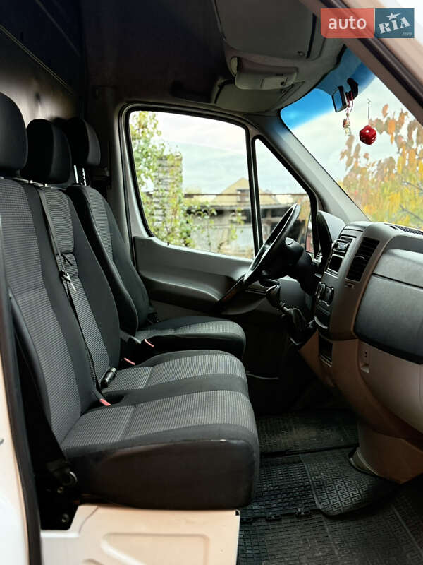 Грузовой фургон Mercedes-Benz Sprinter 2013 в Радомышле
