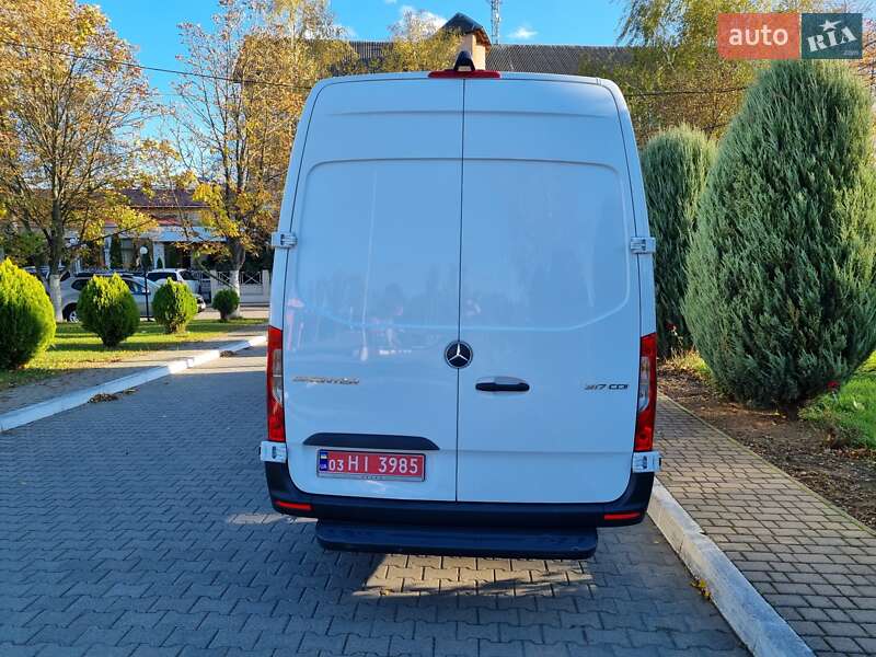 Вантажний фургон Mercedes-Benz Sprinter 2022 в Чернівцях