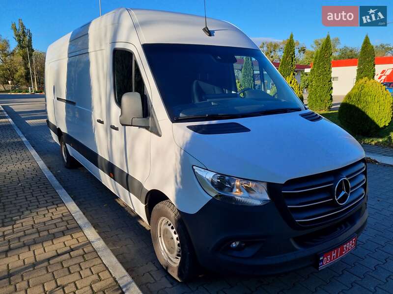 Вантажний фургон Mercedes-Benz Sprinter 2022 в Чернівцях