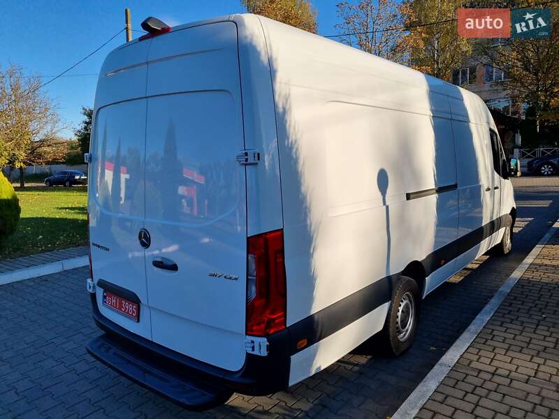 Вантажний фургон Mercedes-Benz Sprinter 2022 в Чернівцях