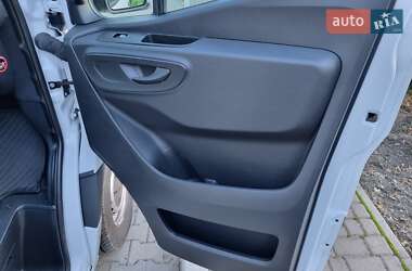 Вантажний фургон Mercedes-Benz Sprinter 2022 в 